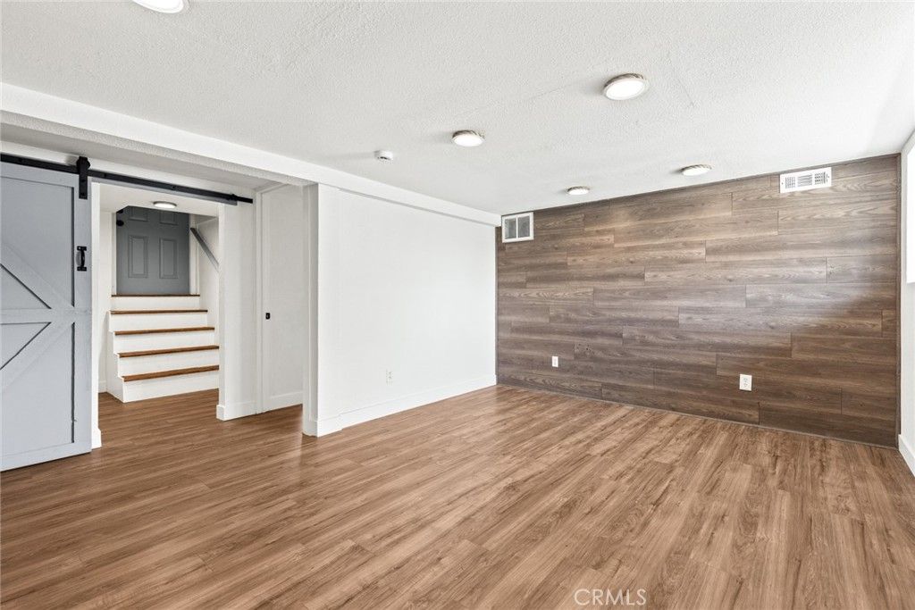 Empty room, Interior, Wood Texture Flooring, Wooden Walls