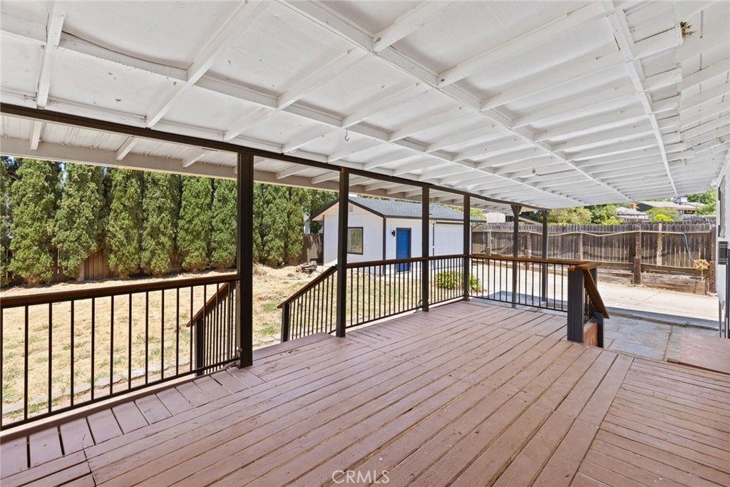 Exterior, Wood Texture Flooring