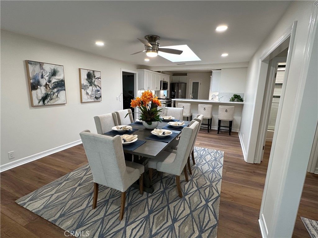 Dining room, Interior, Kitchen, Recessed Lighting, Wood Texture Flooring