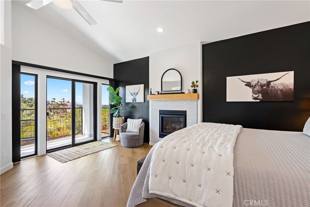 Bedroom, Fireplace, Interior, Recessed Lighting, Wood Texture Flooring