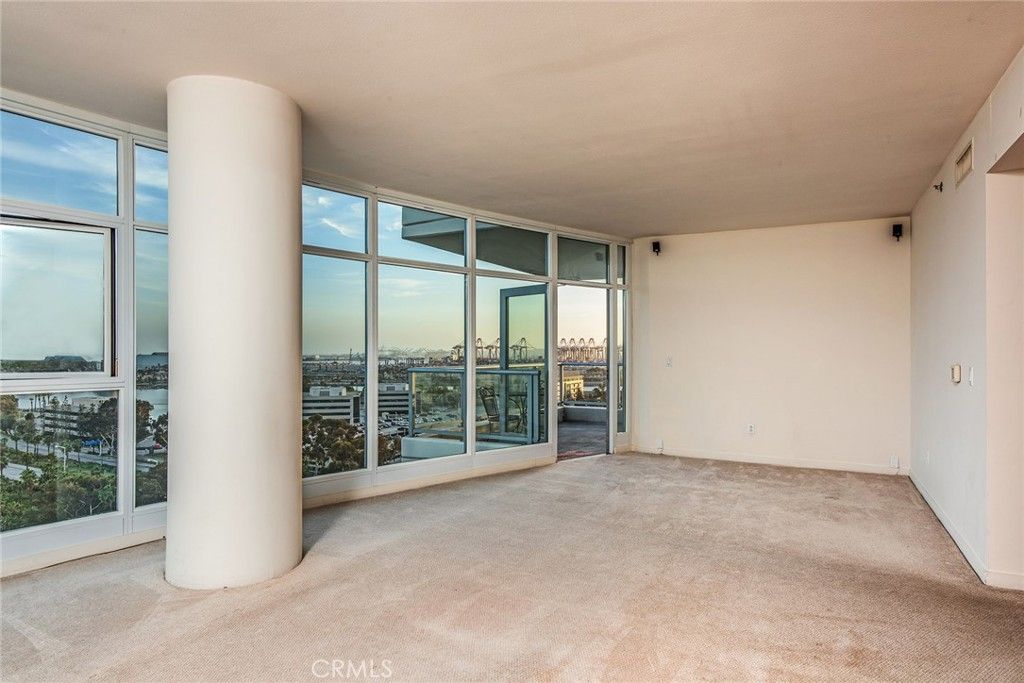 Empty room, Interior, Sun Room