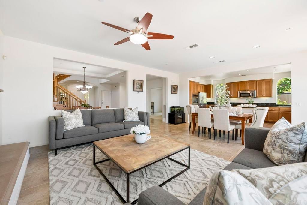 Chandelier, Dining room, Interior, Kitchen, Living room, Pendant Lights, Recessed Lighting