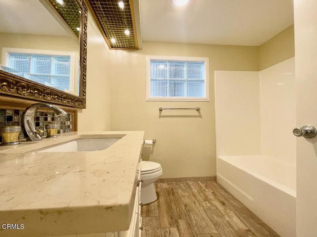 Bathroom, Interior, Recessed Lighting, Wood Texture Flooring