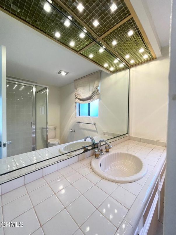 Bathroom, Glass Shower, Interior, Recessed Lighting, Tile Countertops