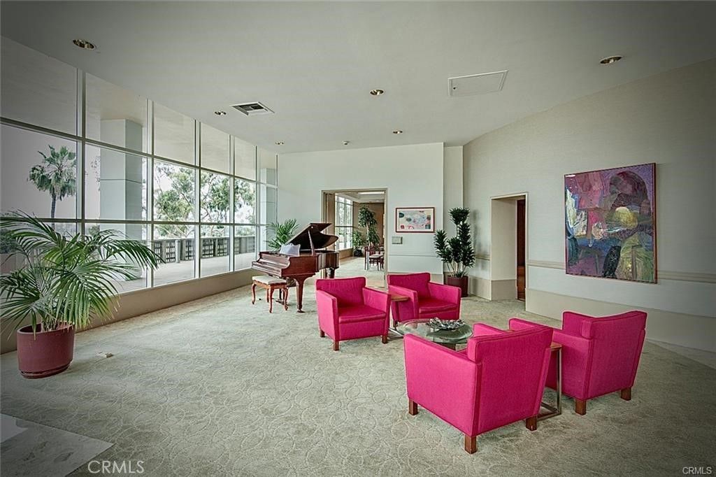 Interior, Living room, Piano, Recessed Lighting