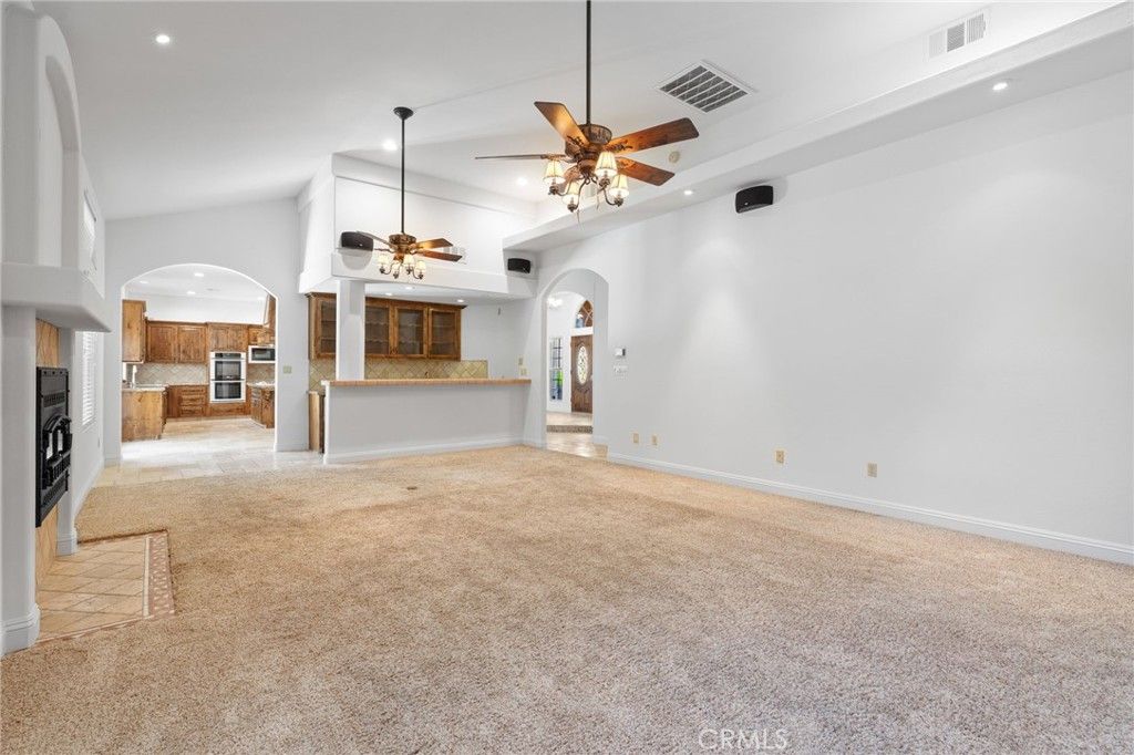 Empty room, Fireplace, Interior, Kitchen, Recessed Lighting