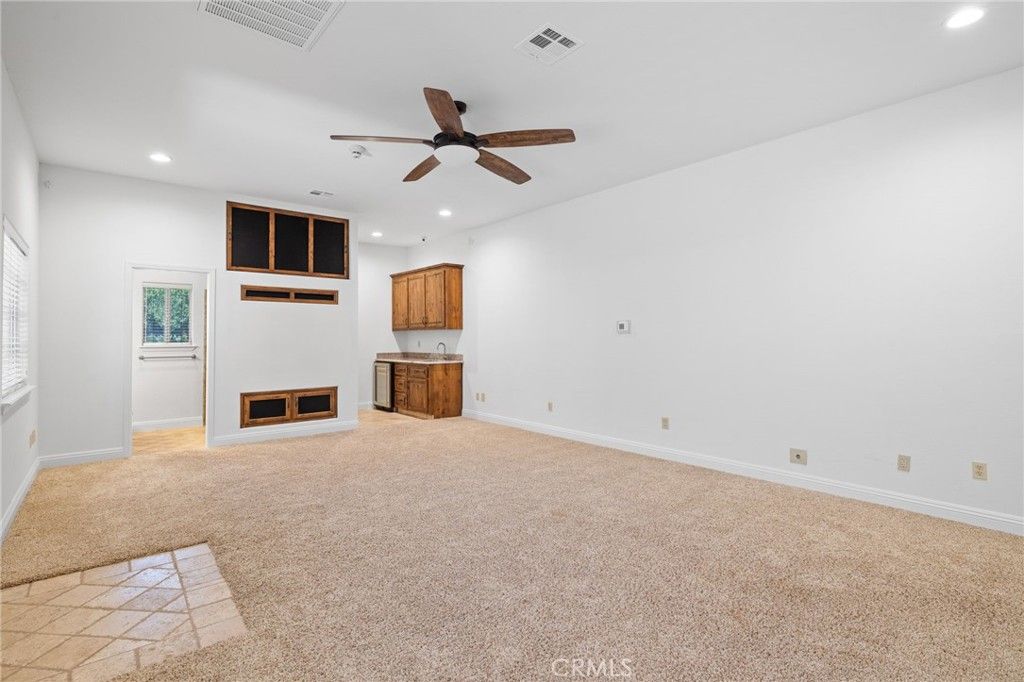 Empty room, Fireplace, Interior, Recessed Lighting