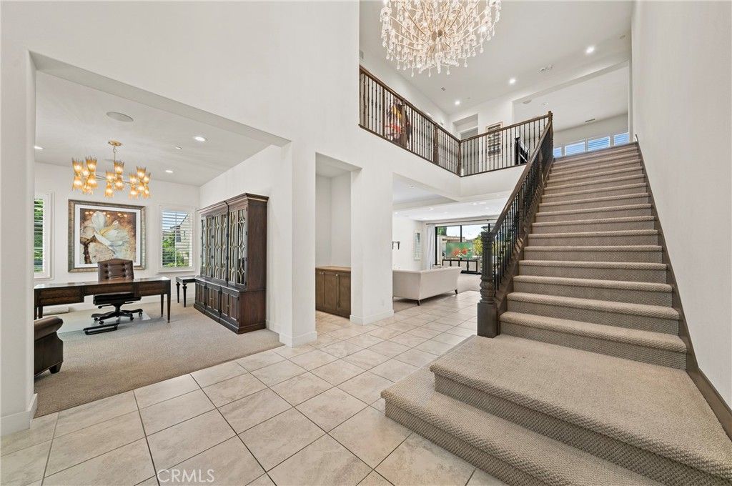 Chandelier, Dining room, Interior, Recessed Lighting