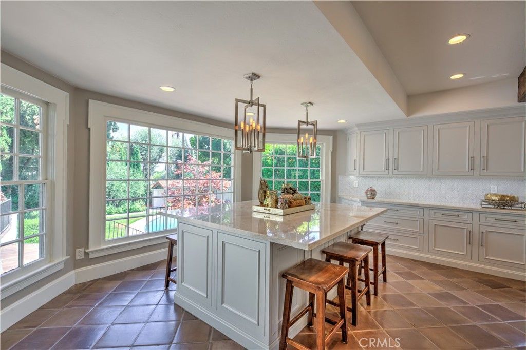 Chandelier, Interior, Kitchen, Pendant Lights, Recessed Lighting