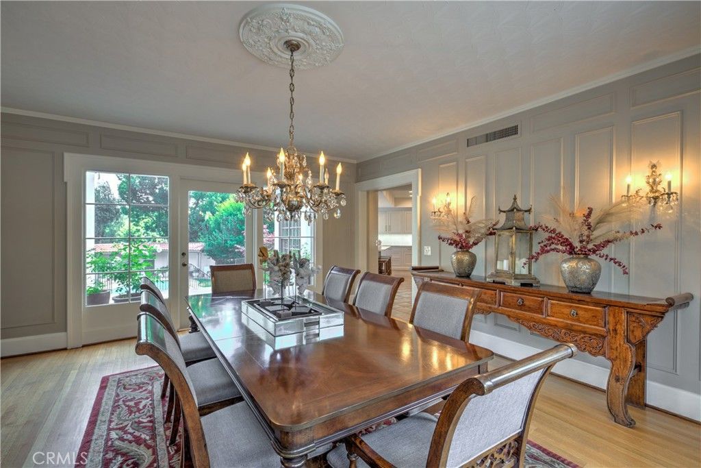 Chandelier, Dining room, Interior, Wood Texture Flooring
