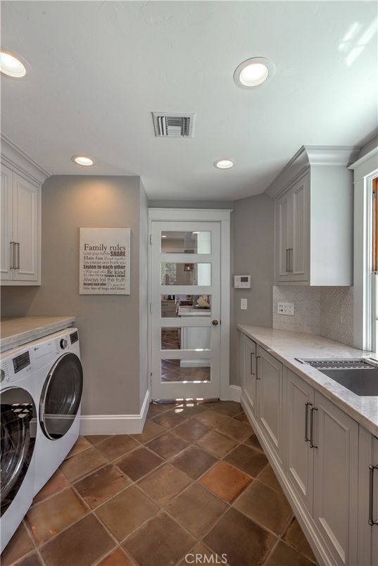 Interior, Recessed Lighting, Washer