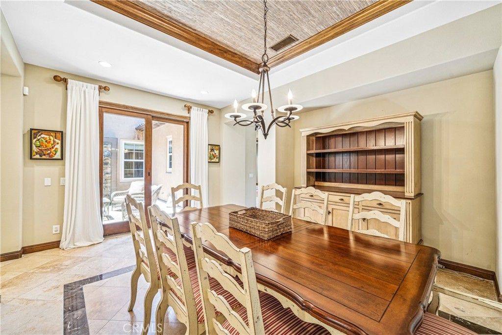Chandelier, Dining room, Interior, Recessed Lighting