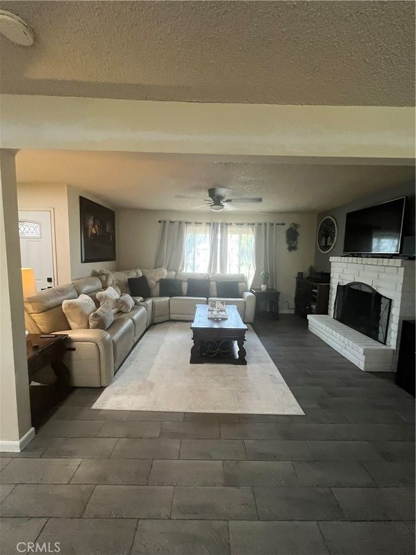 Fireplace, Interior, Living room
