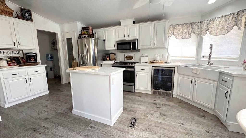 Interior, Kitchen, Wood Texture Flooring