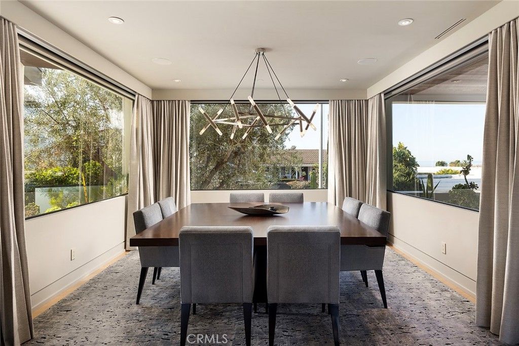 Dining room, Interior, Pendant Lights, Recessed Lighting, Water