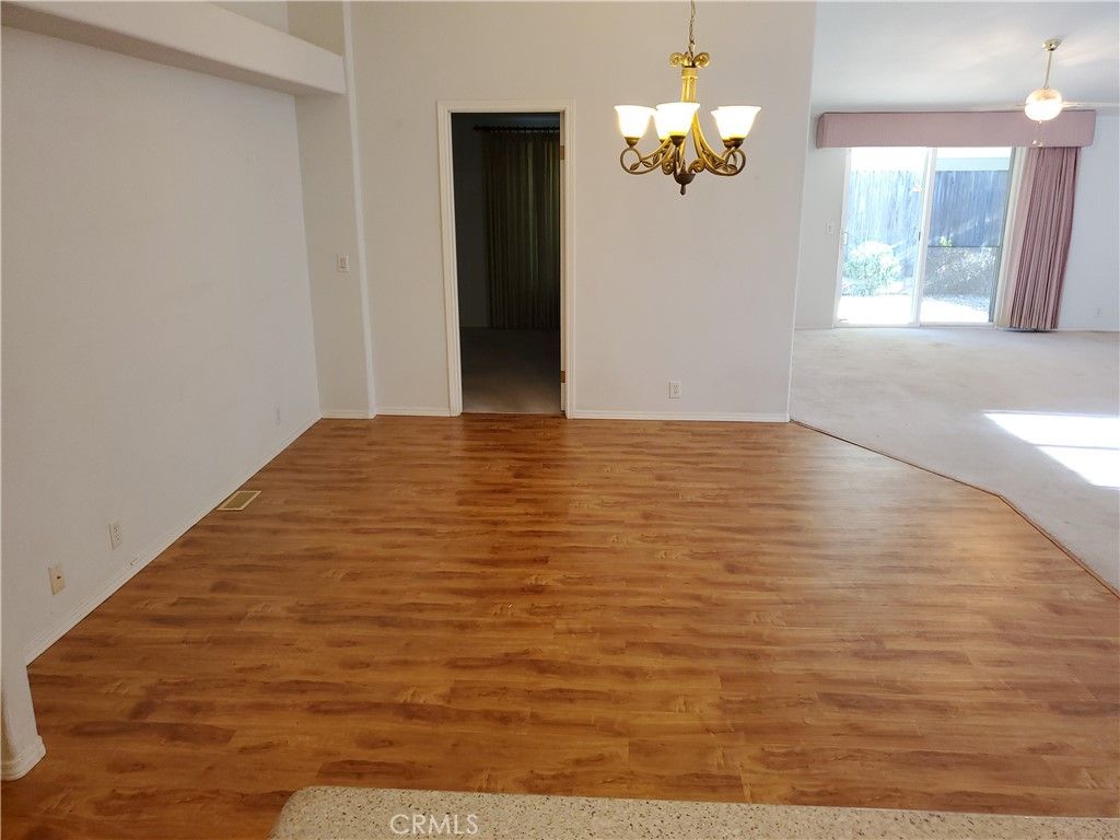 Chandelier, Empty room, Interior, Wood Texture Flooring