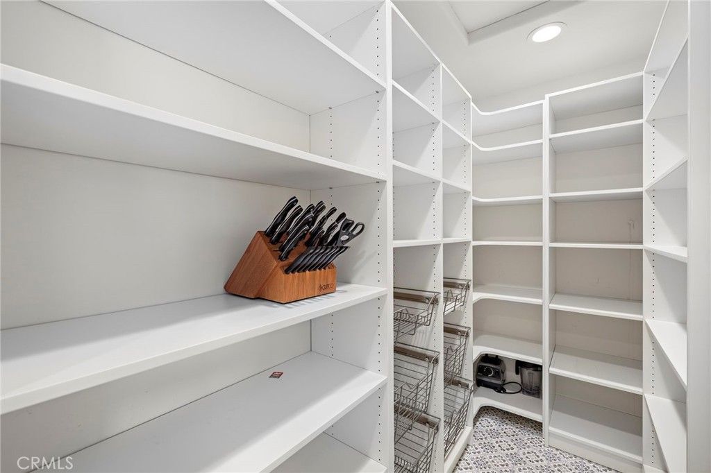 Interior, Recessed Lighting, Walk-in Closets