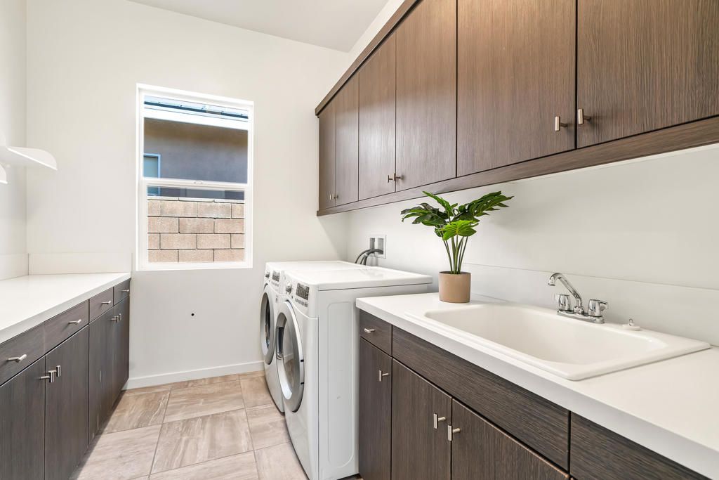 Interior, Washer