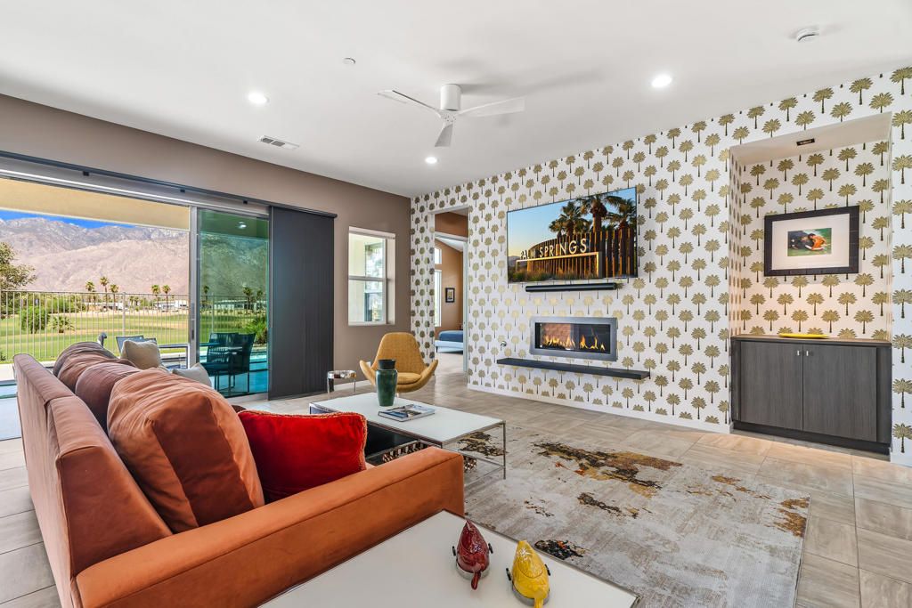 Fireplace, Interior, Living room, Recessed Lighting