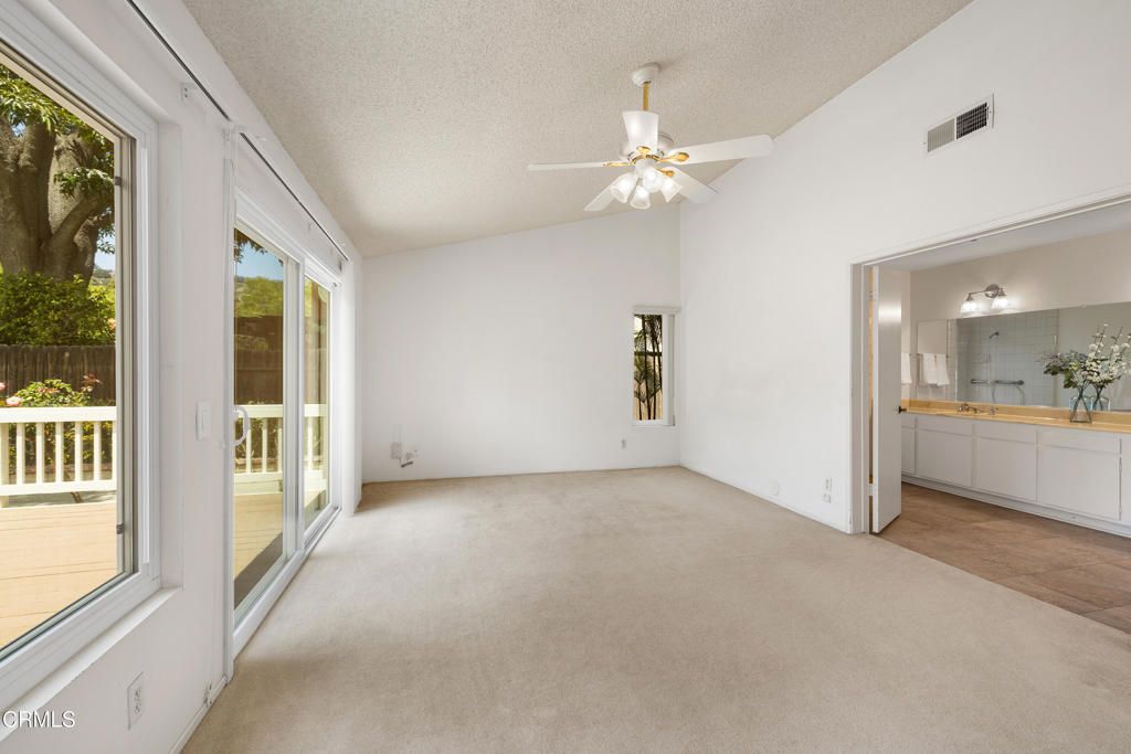 Bathroom, Empty room, Interior