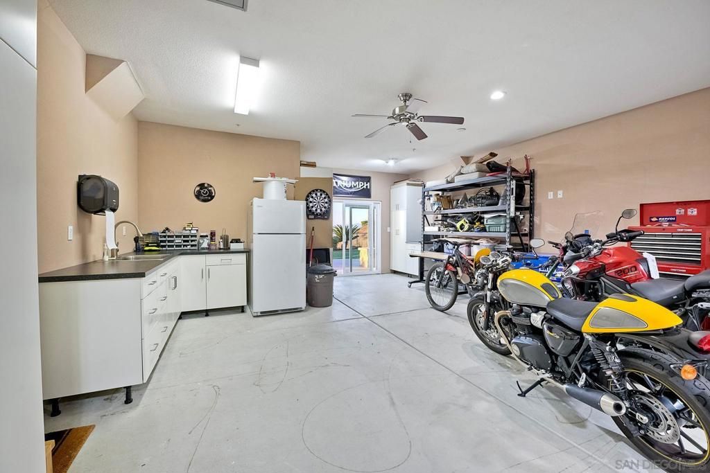 Interior, Recessed Lighting, Washer