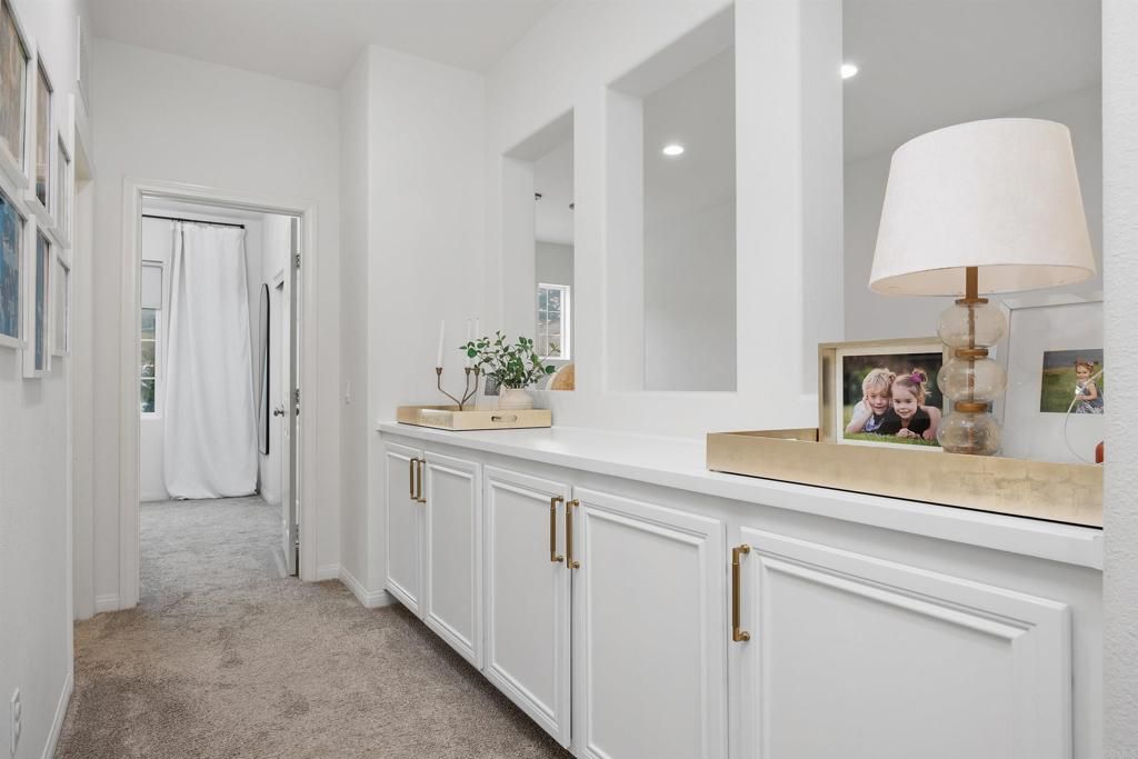 Interior, Recessed Lighting