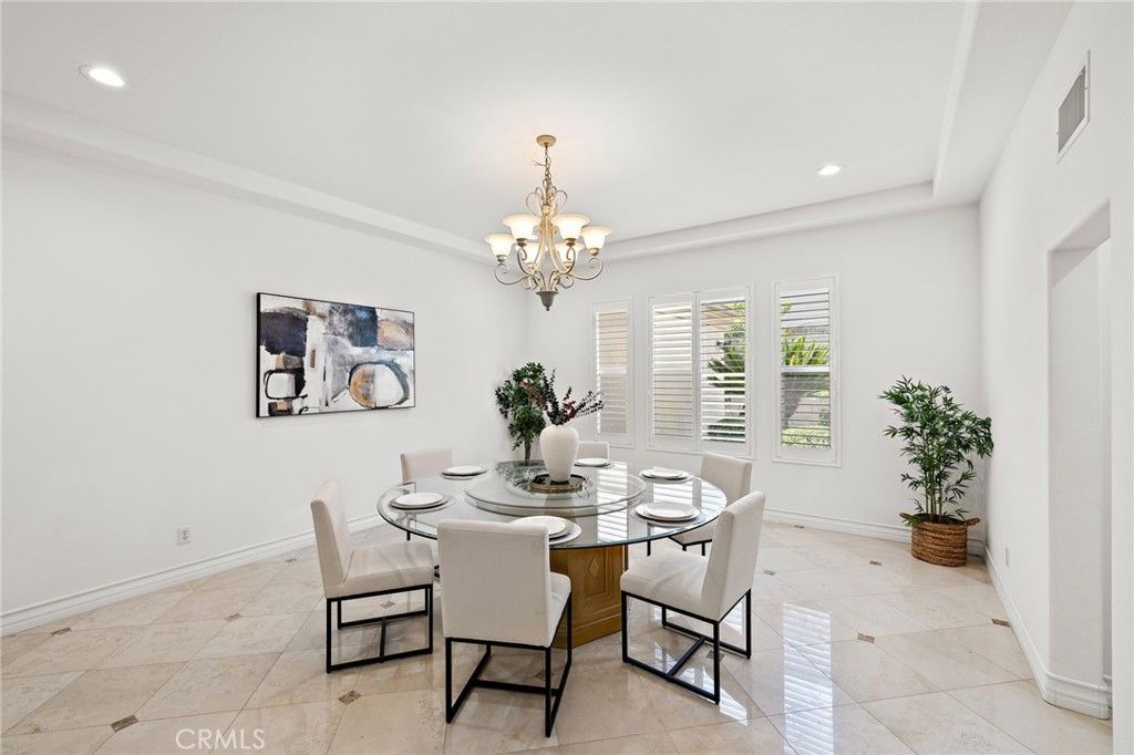 Chandelier, Dining room, Interior, Recessed Lighting
