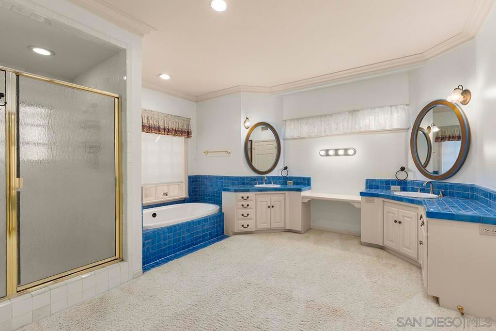 Bathroom, Glass Shower, Interior, Recessed Lighting, Tile Countertops