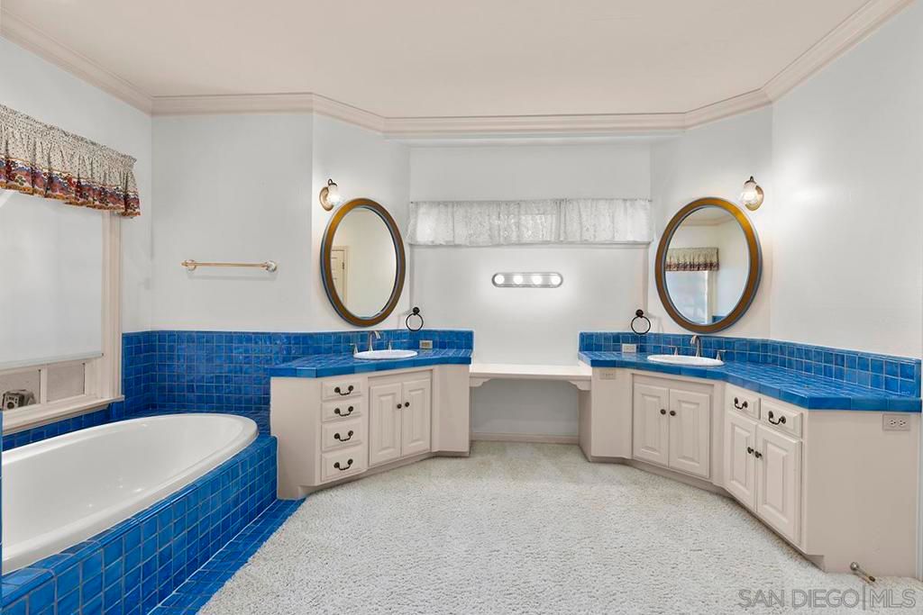 Bathroom, Dual Sink Vanities, Interior, Tile Countertops
