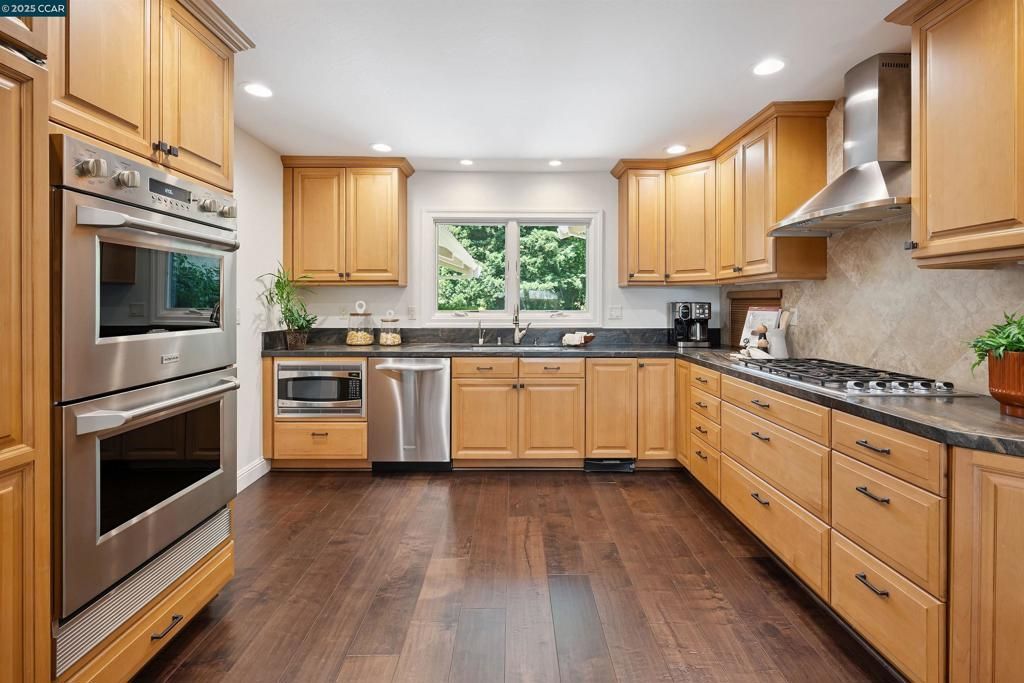 Interior, Kitchen, Recessed Lighting, Stainless Steel Appliances, Wood Texture Flooring