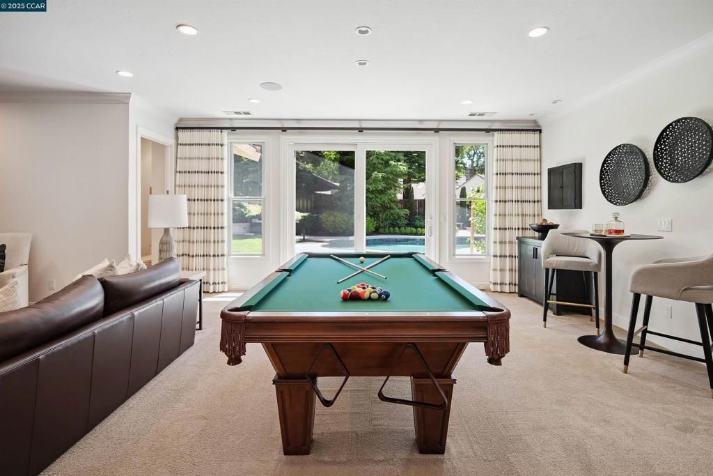 Billiard Table, Game Room, Interior, Recessed Lighting