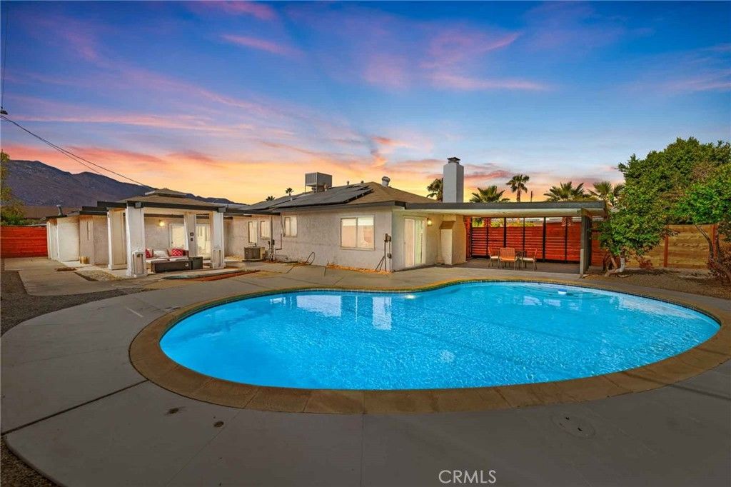 Exterior, Pool, Solar Panels