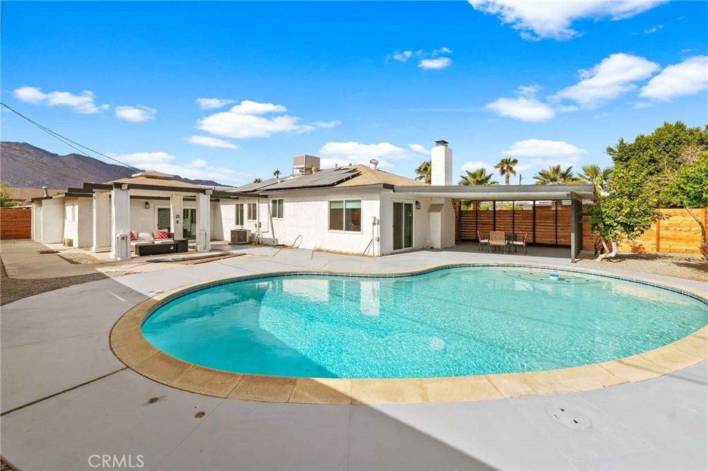 Exterior, Pool, Solar Panels