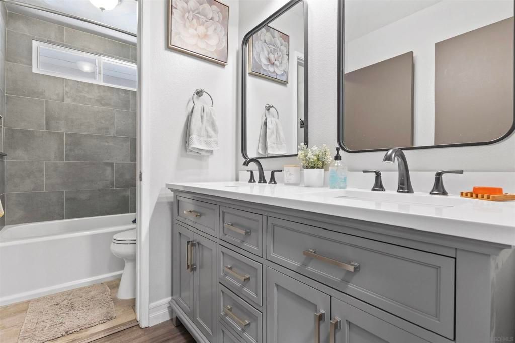 Bathroom, Dual Sink Vanities, Interior, Wood Texture Flooring