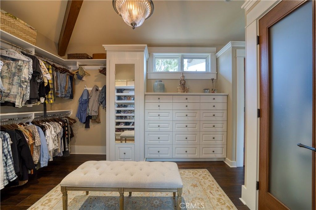 Interior, Walk-in Closets, Wood Texture Flooring