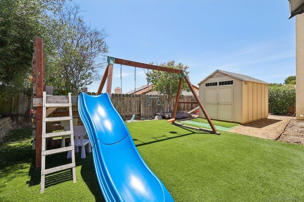 Backyard, Exterior, Playground