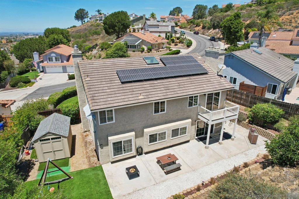 Exterior, Drone