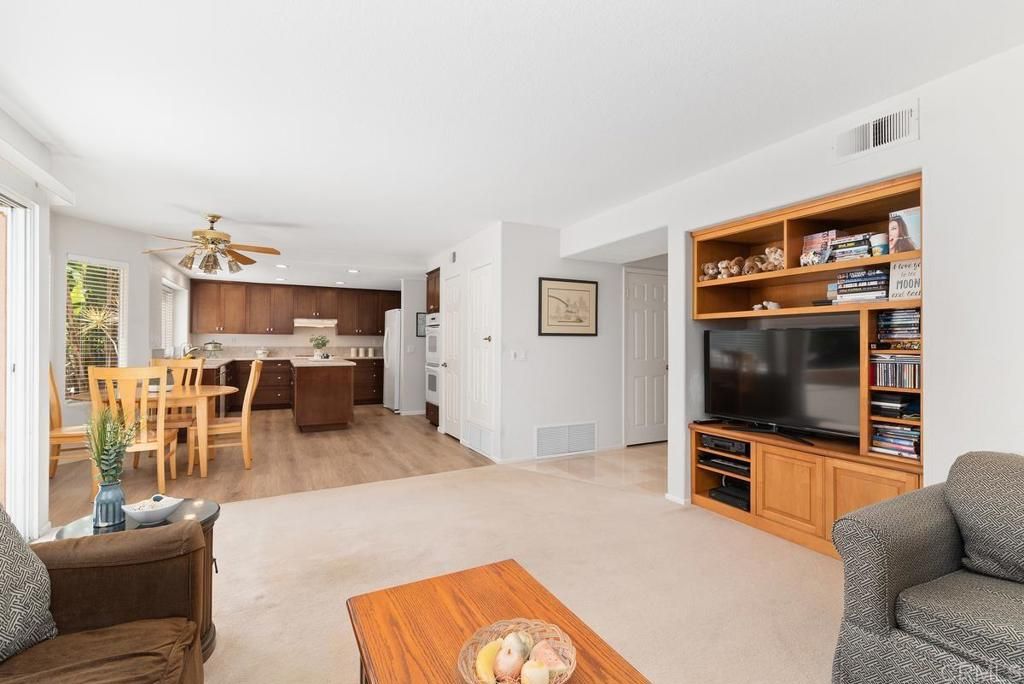 Dining room, Interior, Kitchen, Recessed Lighting, Wood Texture Flooring