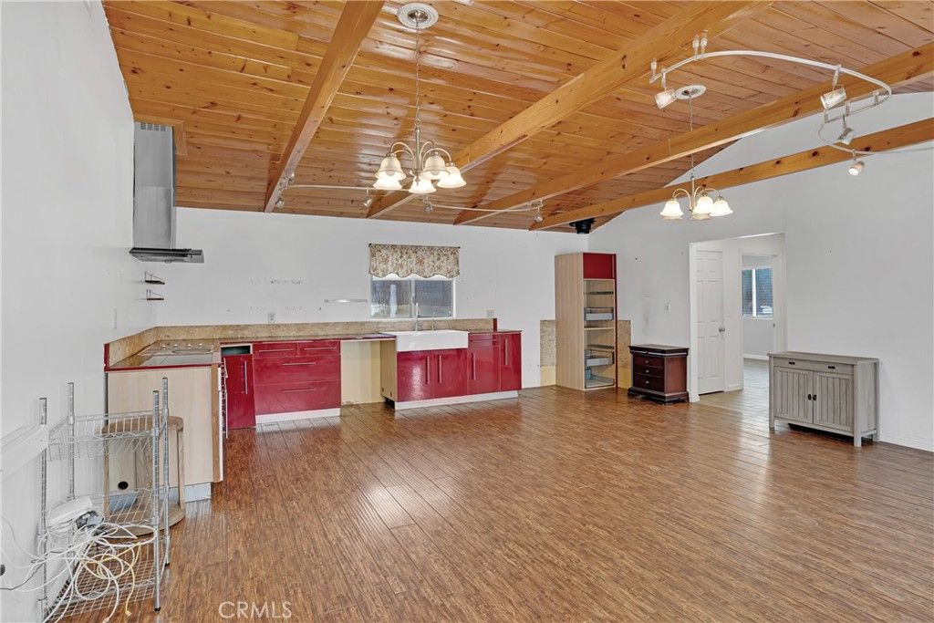 Empty room, Interior, Pendant Lights, Wooden Beams, Wooden Ceilings, Wood Texture Flooring