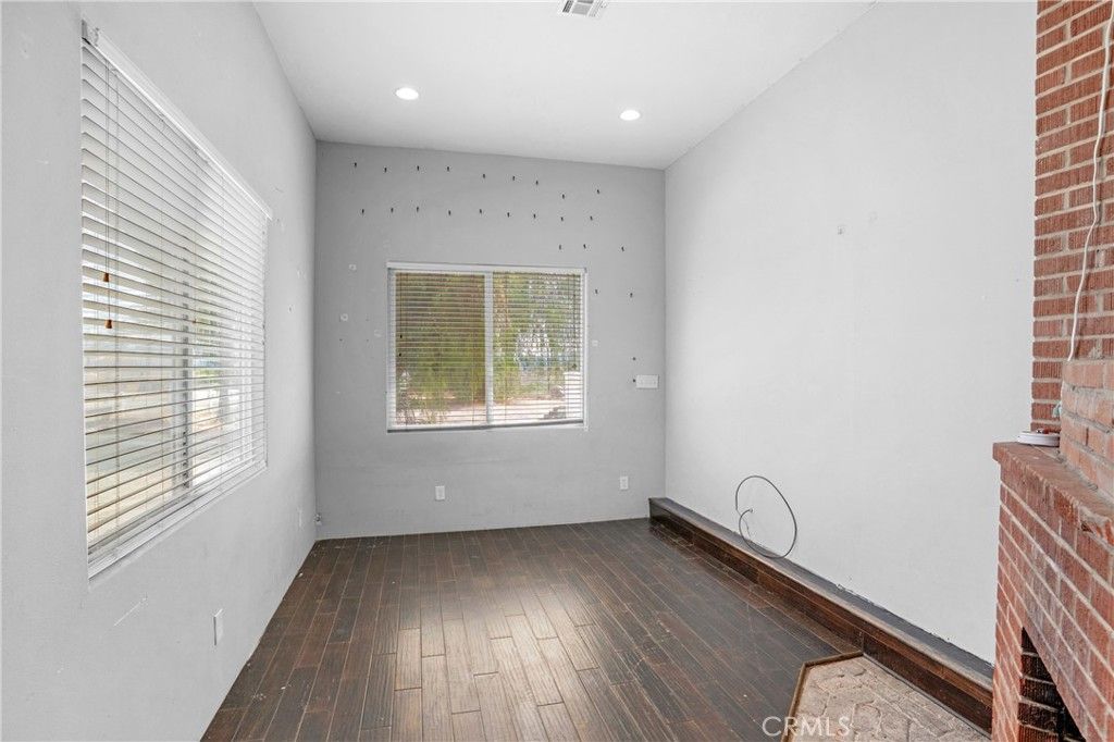 Empty room, Interior, Recessed Lighting, Stone Walls, Wood Texture Flooring
