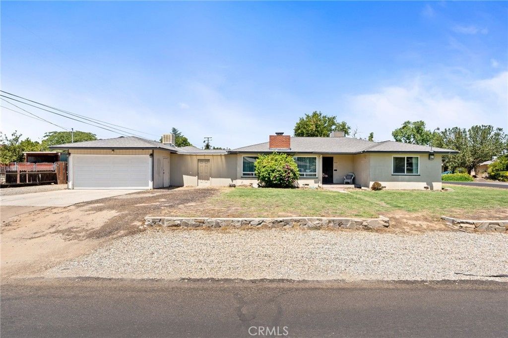 Attached, Detached Garage, Exterior, Facade, Ranch