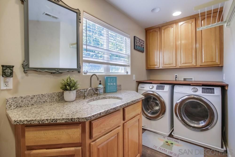 Interior, Recessed Lighting, Washer