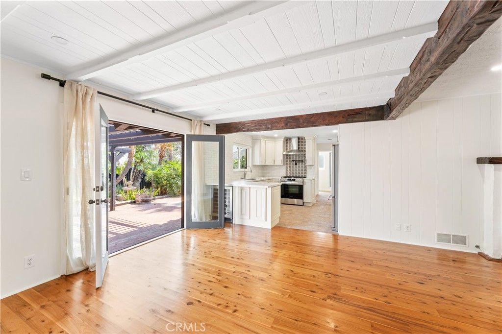 Empty room, Interior, Kitchen, Recessed Lighting, Wood Texture Flooring