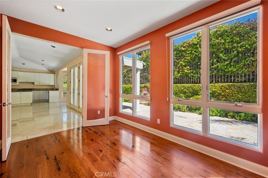 Empty room, Interior, Kitchen, Recessed Lighting, Wood Texture Flooring