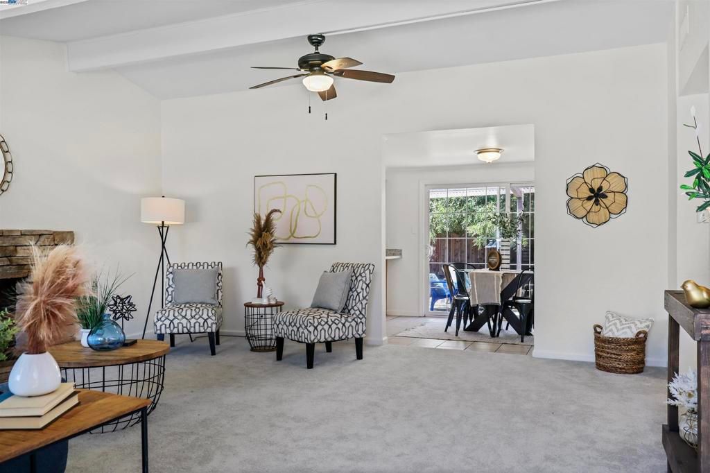 Dining room, Interior
