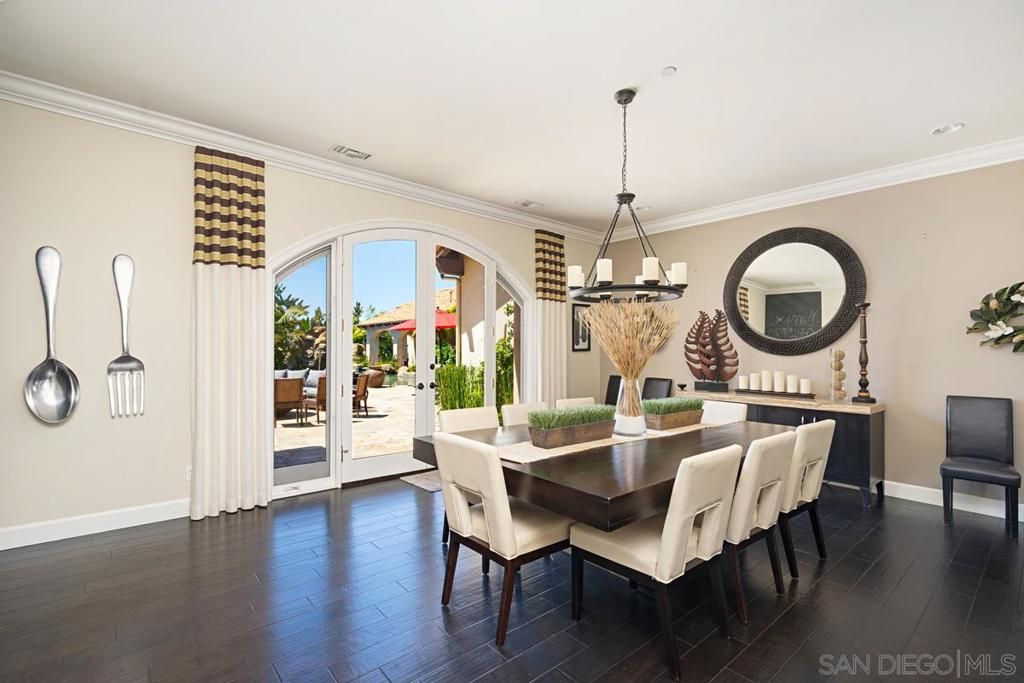 Dining room, Interior, Pendant Lights, Recessed Lighting, Wood Texture Flooring