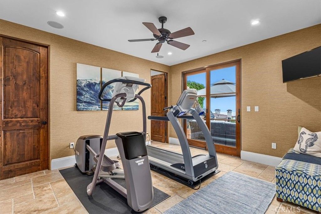 Fitness Equipment, Interior, Recessed Lighting