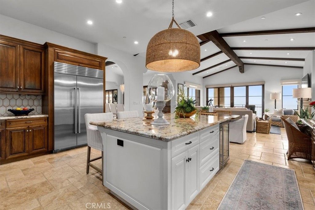 Interior, Kitchen, Living room, Pendant Lights, Recessed Lighting, Stainless Steel Appliances, Wooden Beams