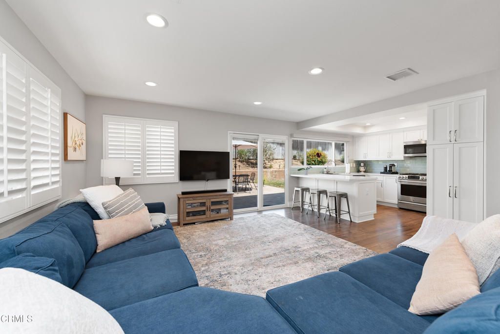 Interior, Kitchen, Living room, Recessed Lighting, Stainless Steel Appliances, Wood Texture Flooring