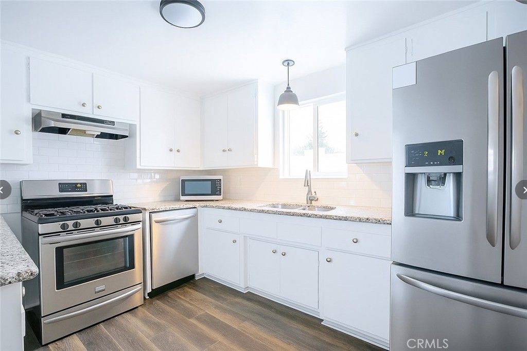 Interior, Kitchen, Pendant Lights, Stainless Steel Appliances, Wood Texture Flooring
